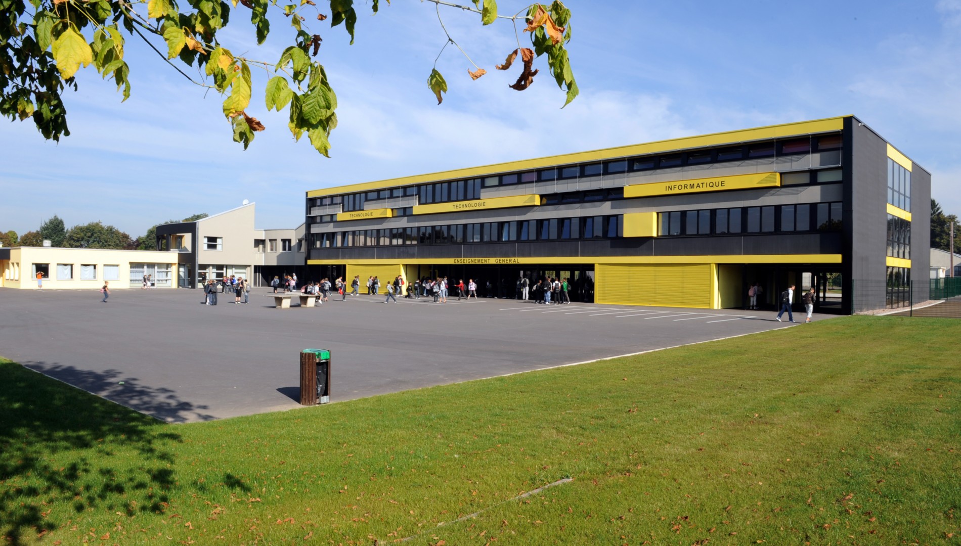 Collège André Masson à SaintLoupsurSemouse  KNL Architecte